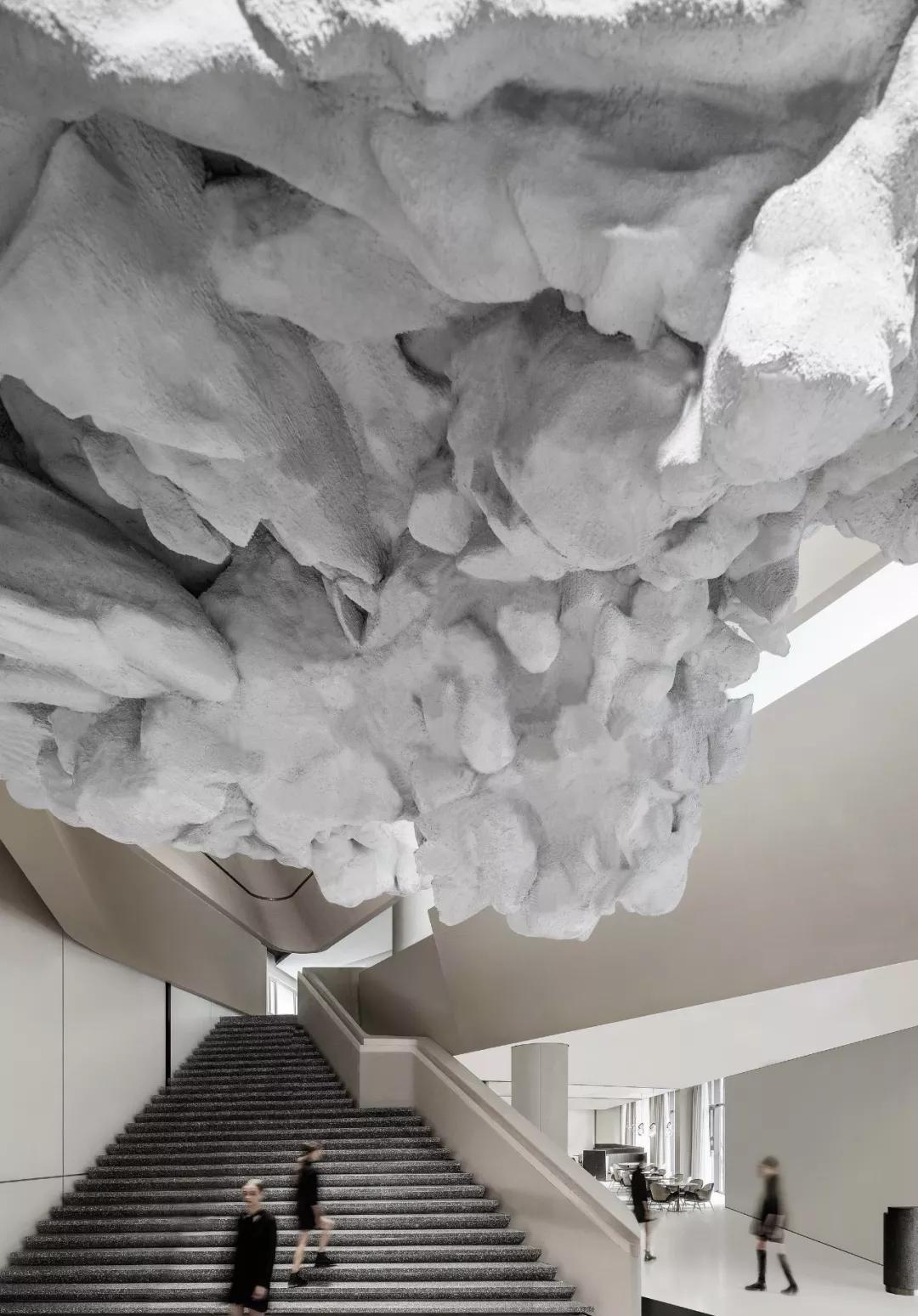 保利房产为什么都挺豪华的,保利楼盘地段为什么这么好