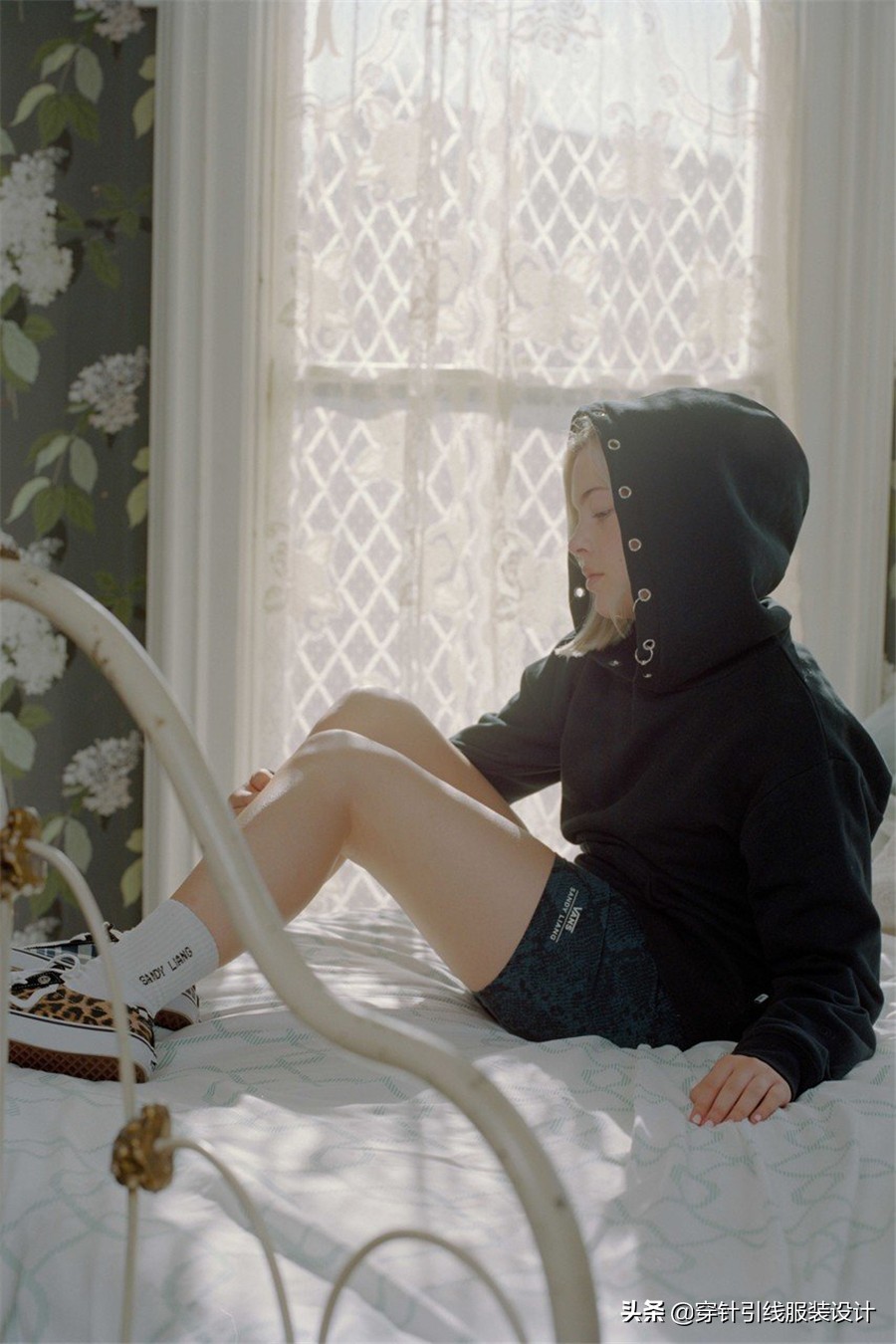 尽显潮流浪漫气息,vans这次的联名惊艳到我了