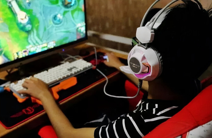 潍坊一中高考状元孟令昊报哪里了,潍坊状元孟令昊在哪上的新华初中