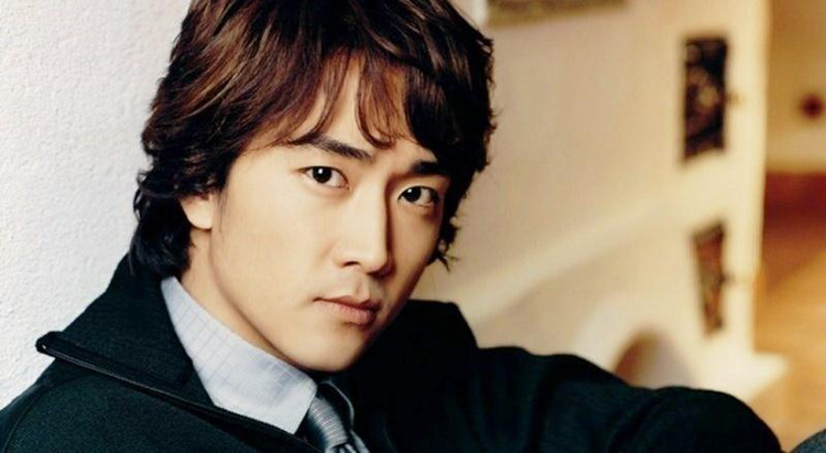 韩国男生的五官特点,韩国男生为什么看上去干净帅气