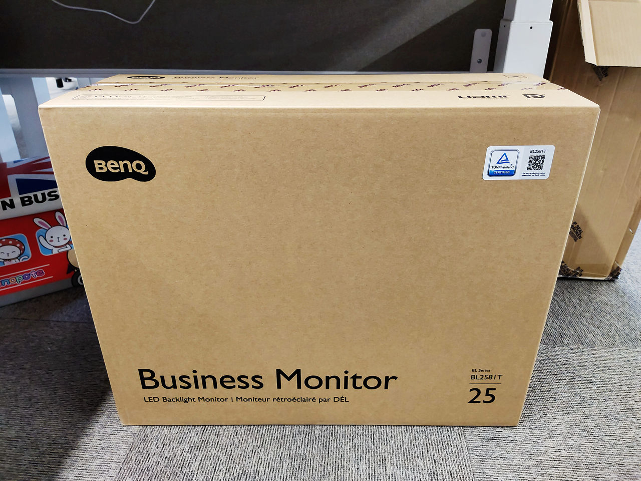 明基bl2711u显示器,明基bl2581t什么时候上市