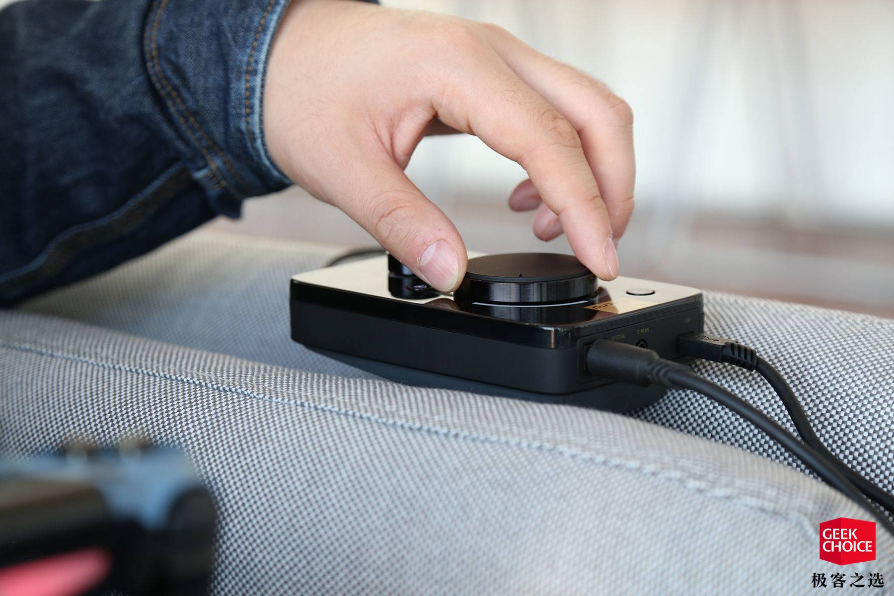 astroa40耳机和飓风2比较,astroa40耳机设置