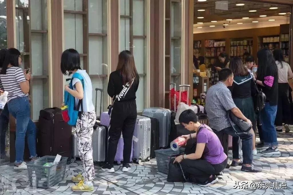 香港限奶令是真的吗,香港限奶令规定还生效吗