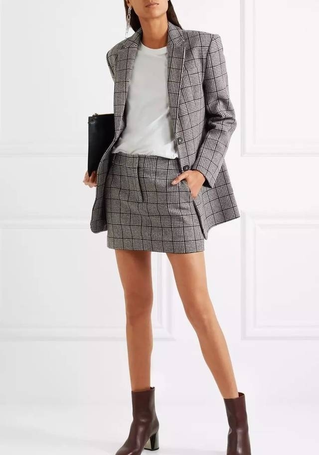 格纹元素西装搭配图,春天格纹西装搭配大全