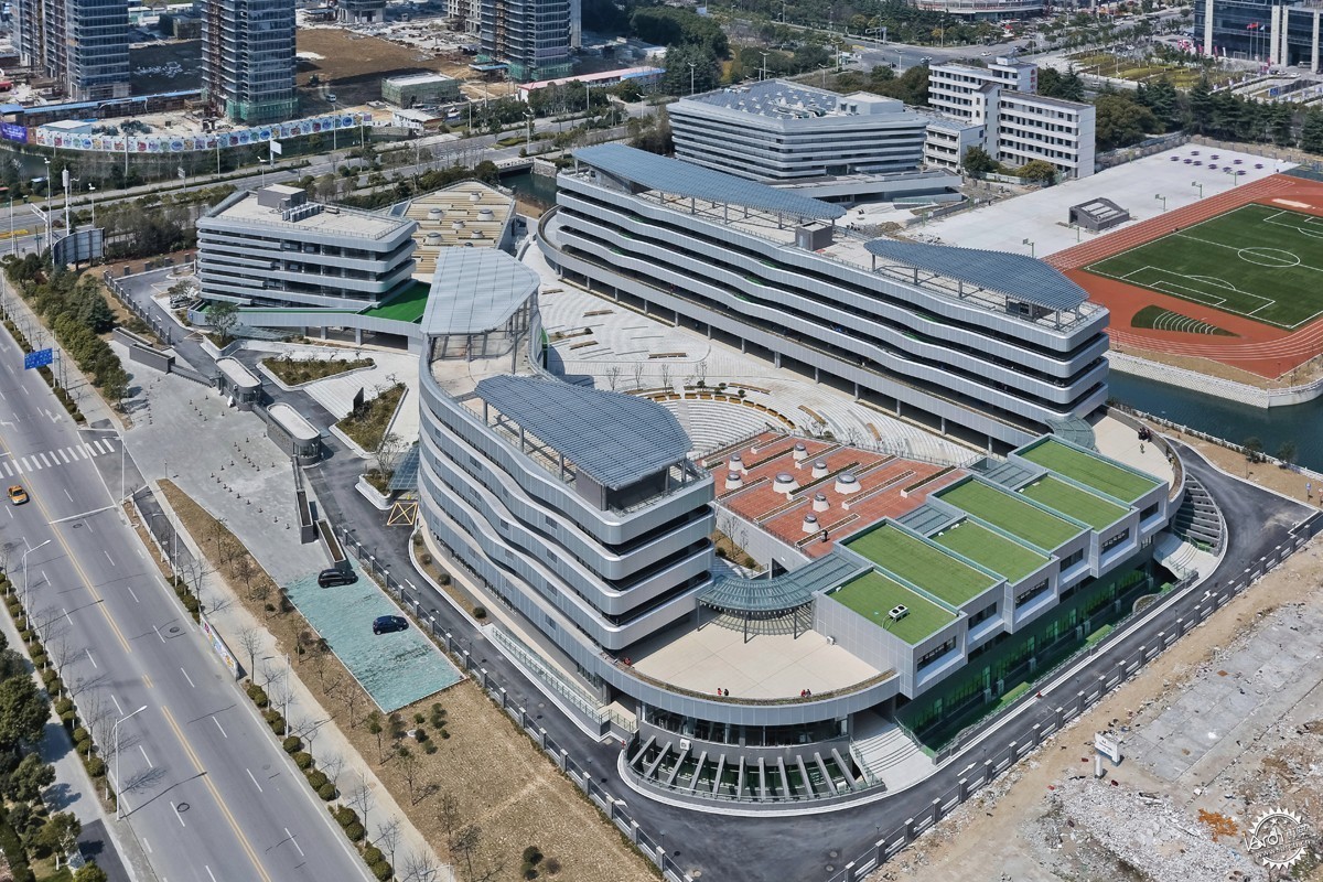 中国十大最美学校你都知道哪一些,中国最美八大中学