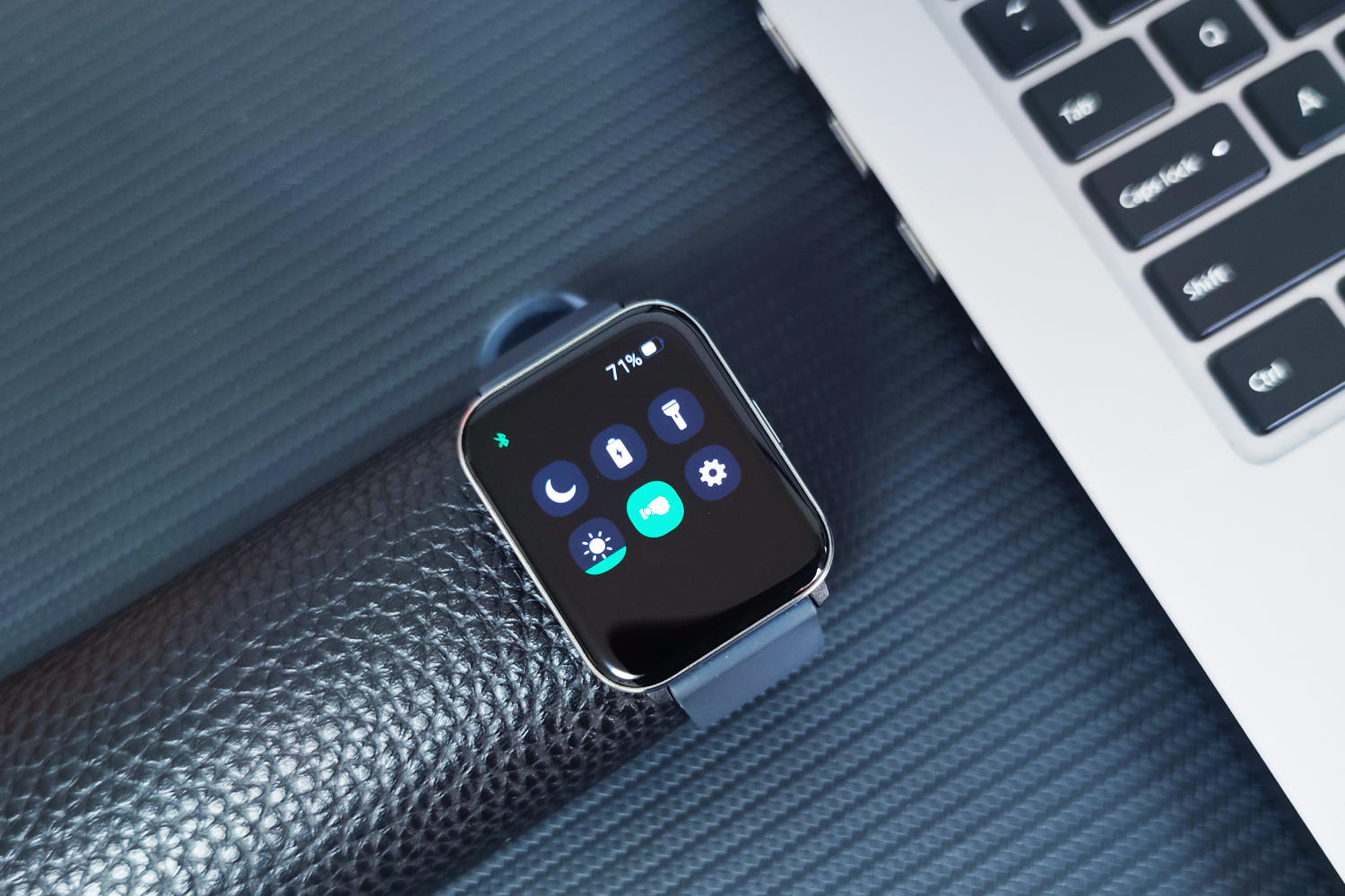 黑加手环手表,黑加手表399