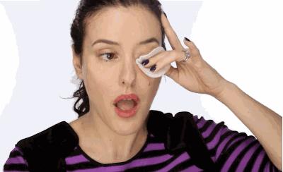 想要底妆细腻服帖不卡粉,底妆秘诀零毛孔无暇底妆至关重要