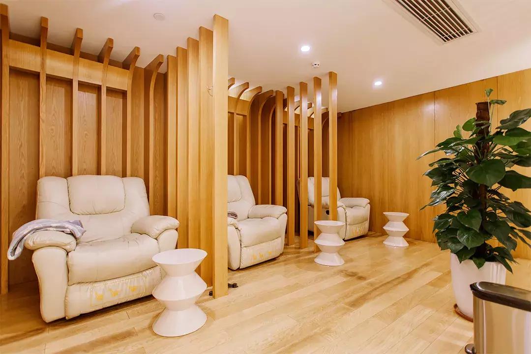 8.8元带你追李现!汕头女孩终于实现1折“变脸”