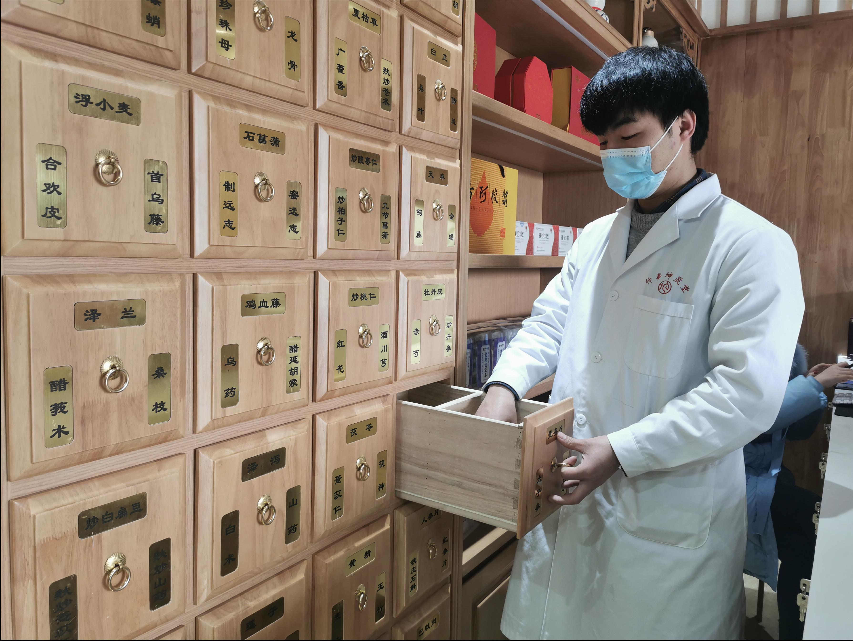 肺癌化疗后反复发烧怎么办,肺癌化疗后高烧不退