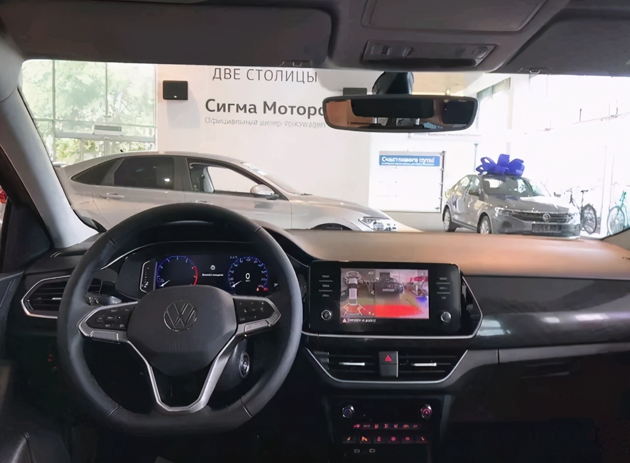 2009年polo与2009年飞度对比,大众poloplus2021款跟飞度哪个好