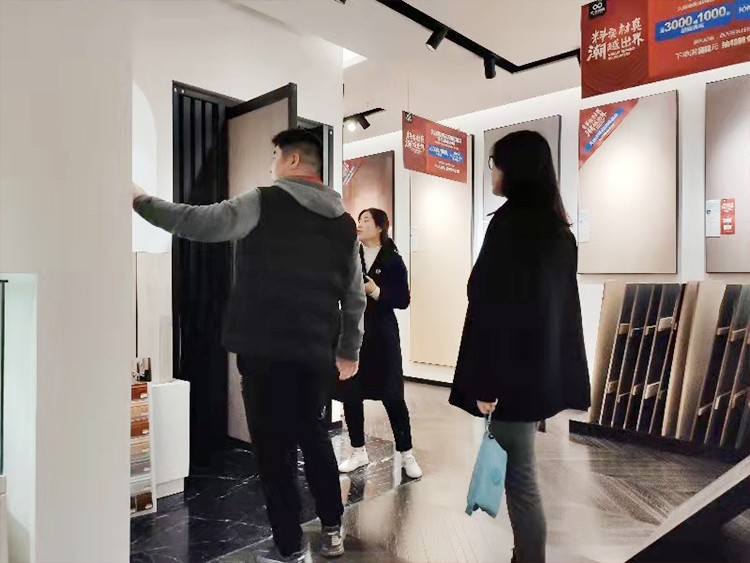 久扬地板图片及价格,久扬地板9519对比9216