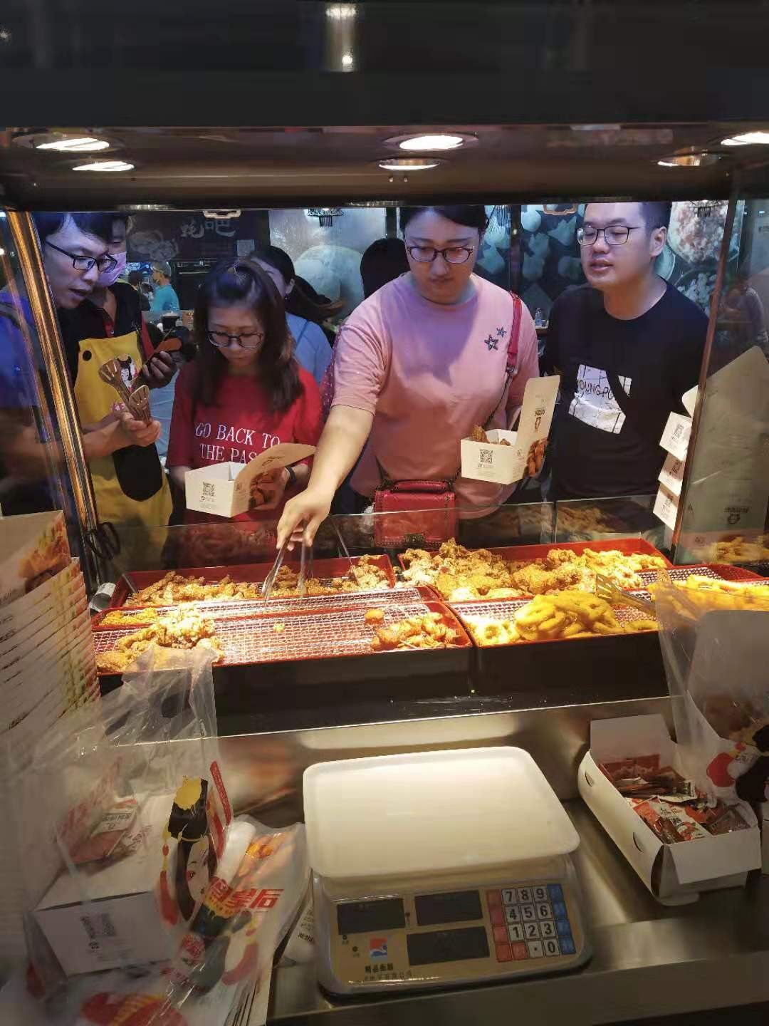 小吃店爆火的秘诀,小吃低成本最快裂变方法