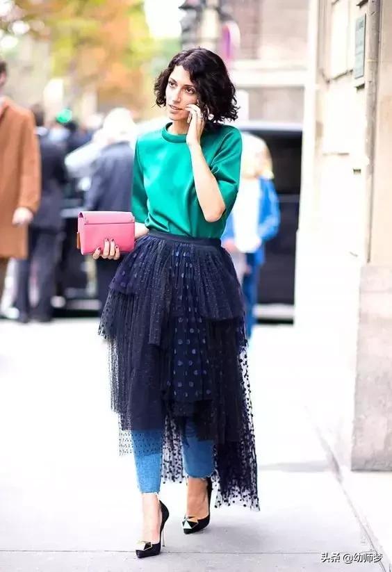 裙子套裤子,今年秋季流行穿裙子裤子超级时髦
