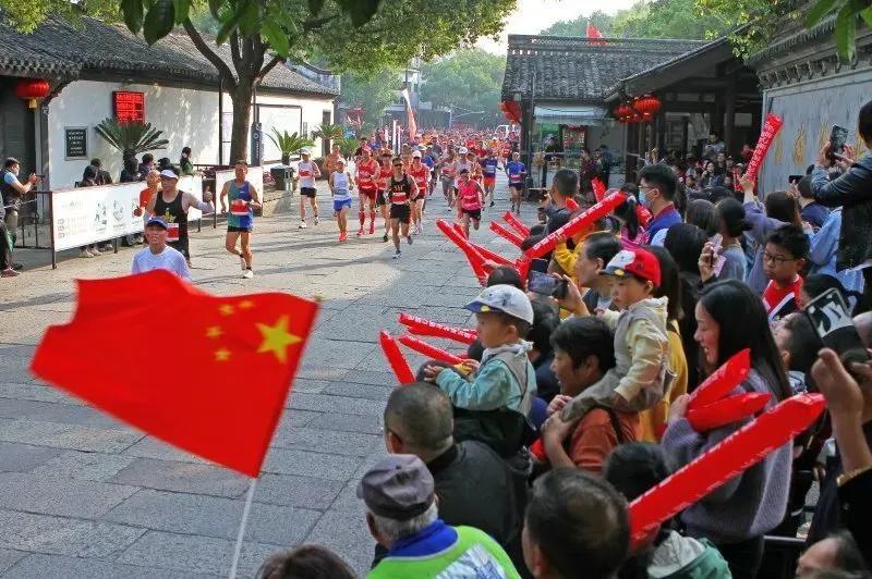 醉美鉴湖,醉美鉴湖是哪里