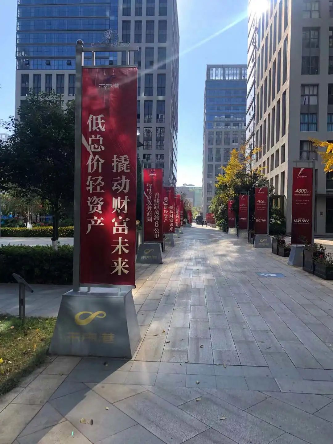 交房3年开发商没有办理房产证,交房6年没有房产证申请理赔