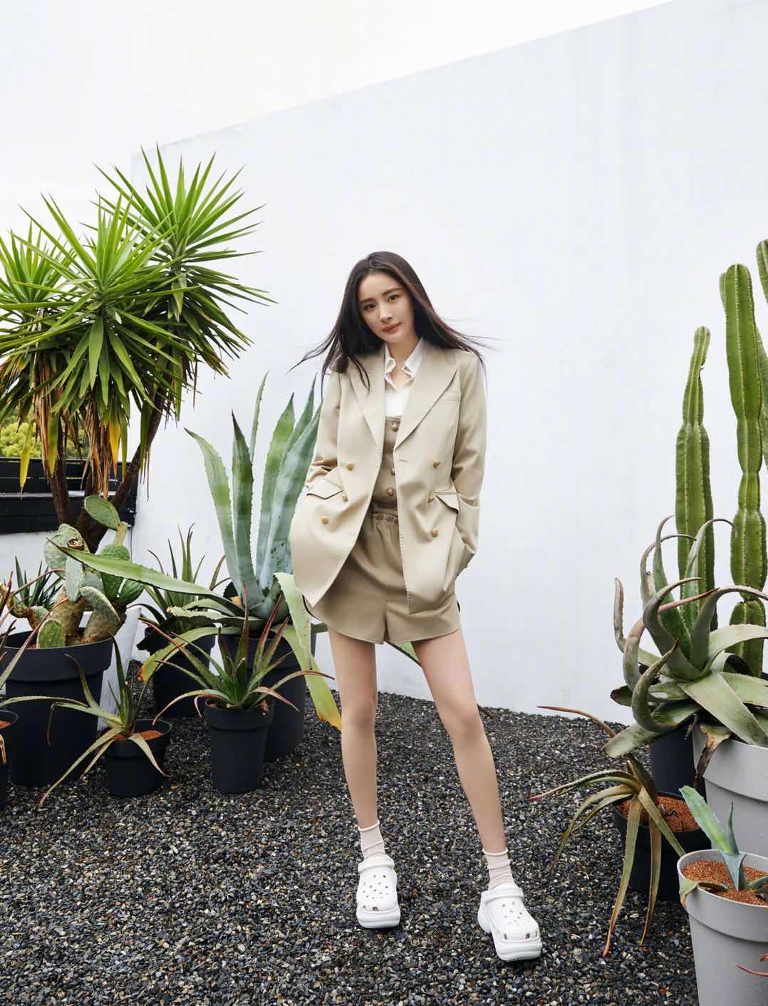 杨幂的六种叠法,学习杨幂示范经典搭配