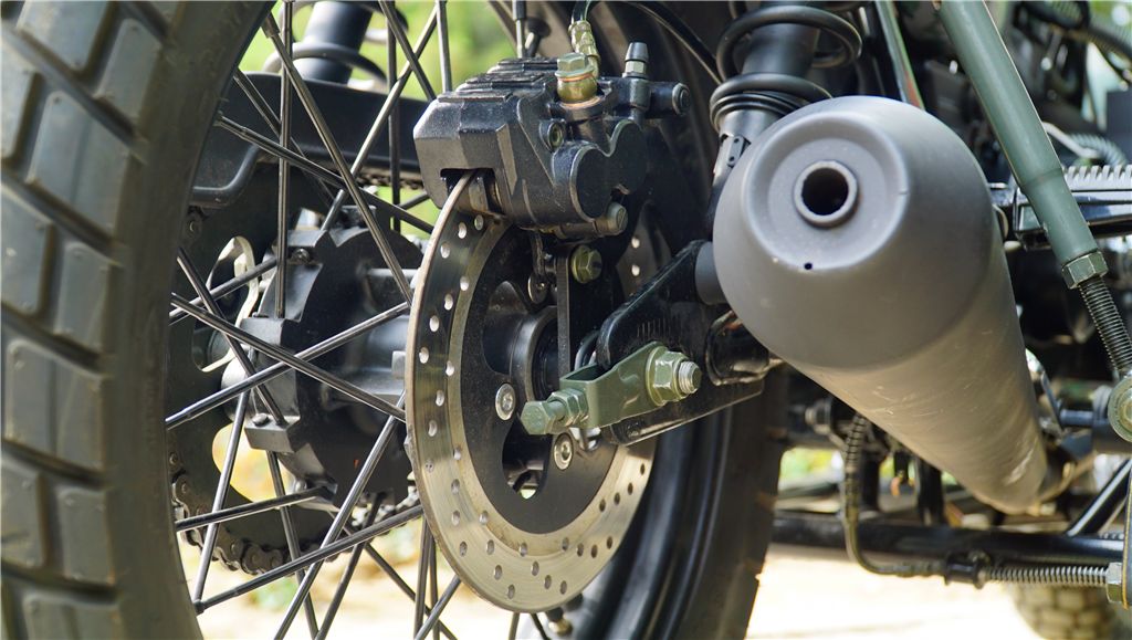 银钢300边三轮复古版缺点,银钢300挎斗三轮摩托车