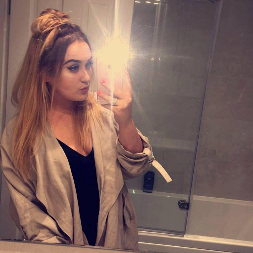 英语女教师感染新冠,英女子患绝症医生说还能存活两年