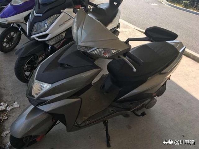 网上2000多的杂牌摩托车能买,买个四五千的杂牌摩托车开怎么样