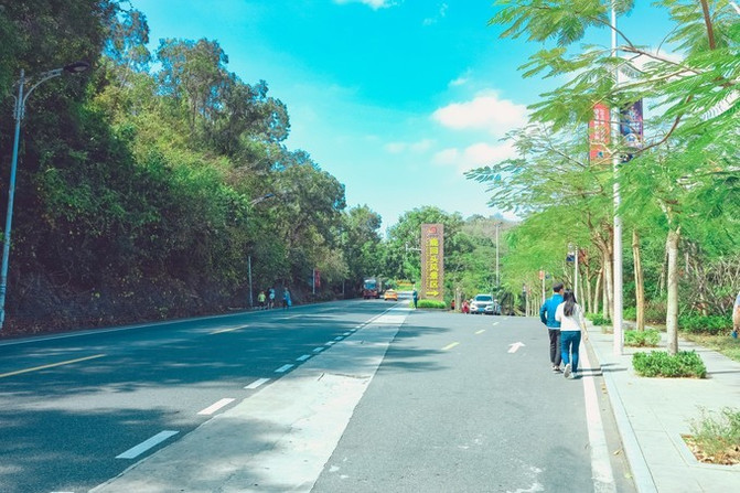 三亚好美丽的地方,三亚的大海真的很心旷神怡