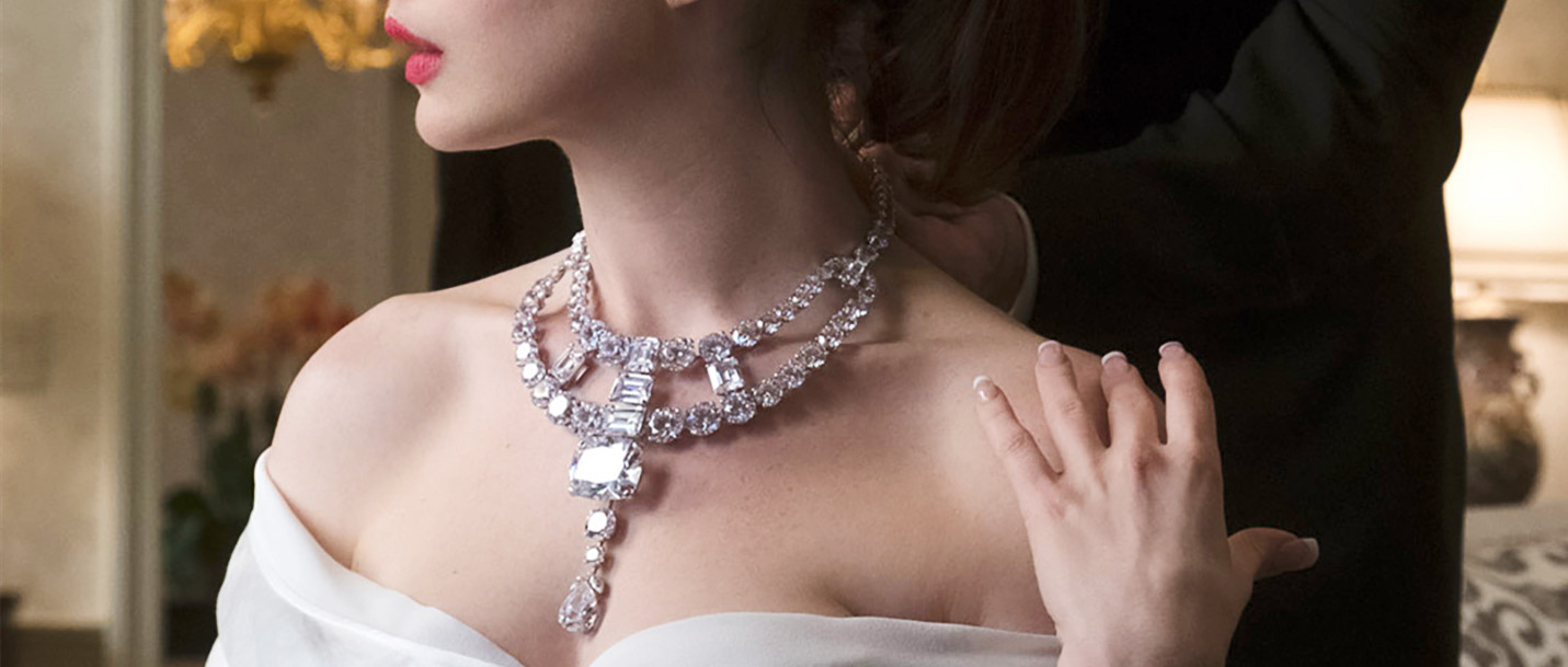 扒光他们的「黑历史」，网飞再次突破尺度