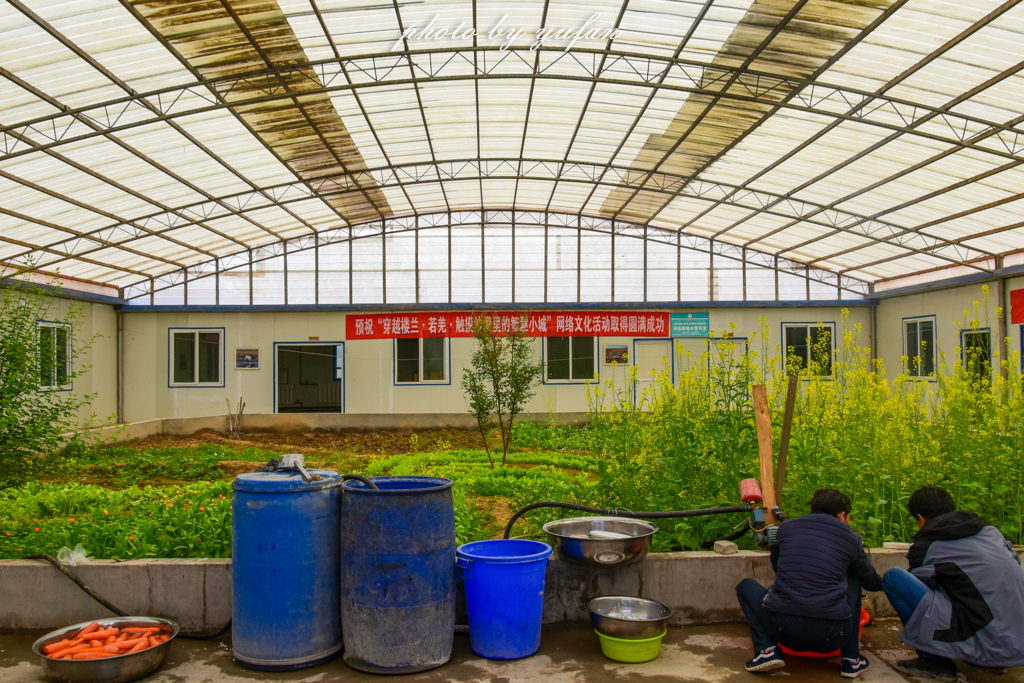 最简陋的乡政府大楼,中国最大的乡政府办公大楼在哪里