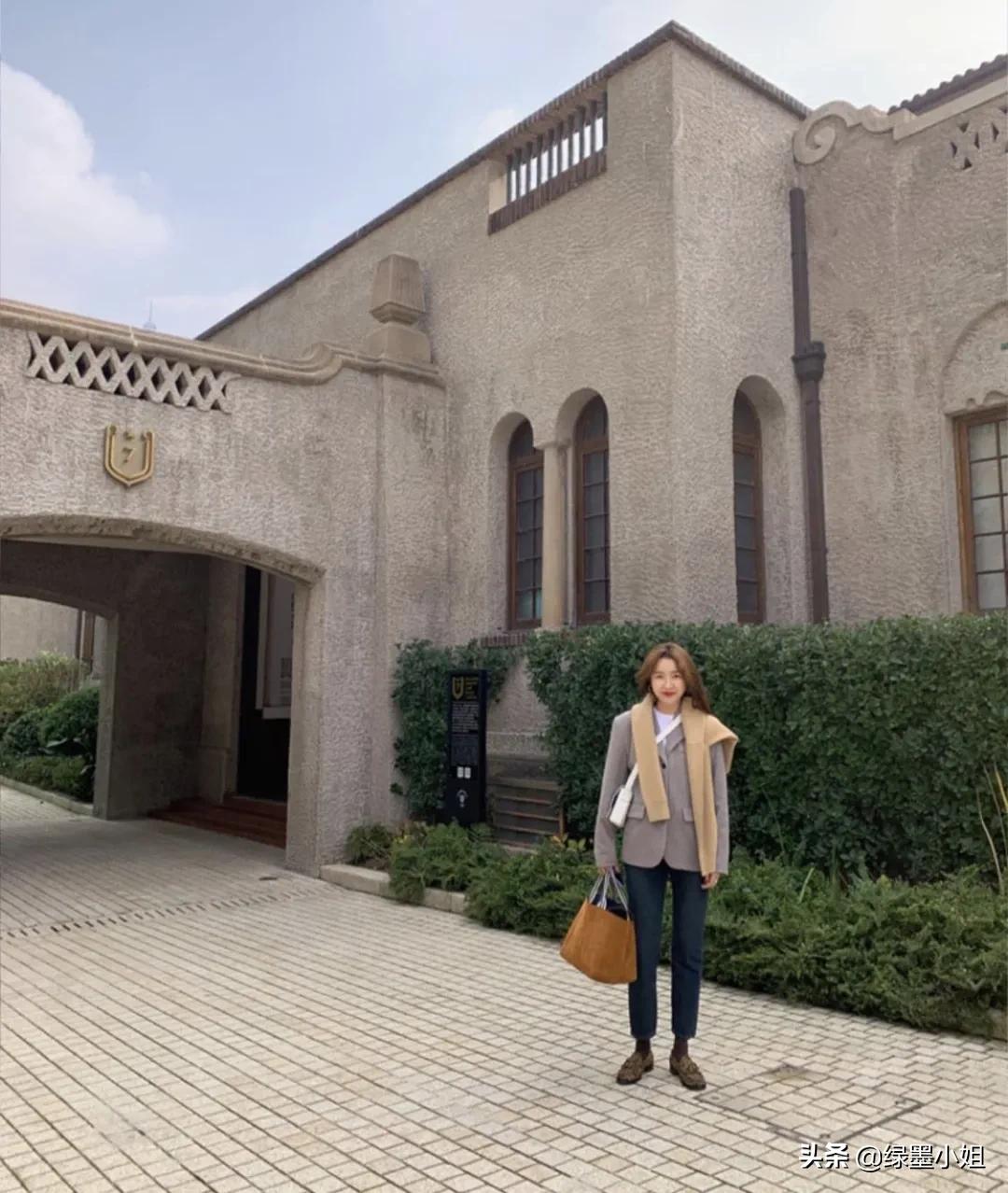 韩国女神jessica白色礼服,jessica日常穿衣搭配