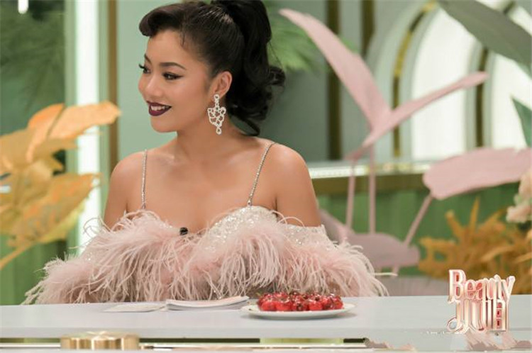 吴宣仪创造101王菊,短裤吴宣仪