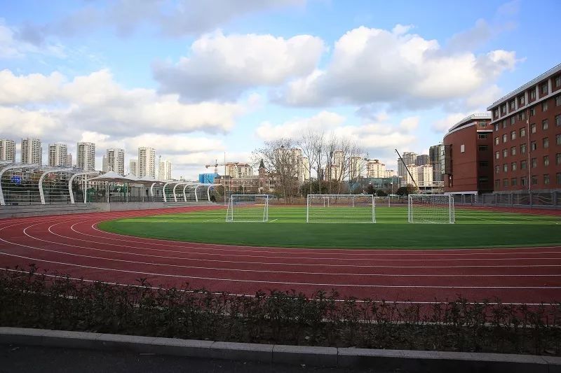 青岛西海岸新区市美小学,青岛西海岸区重点小学