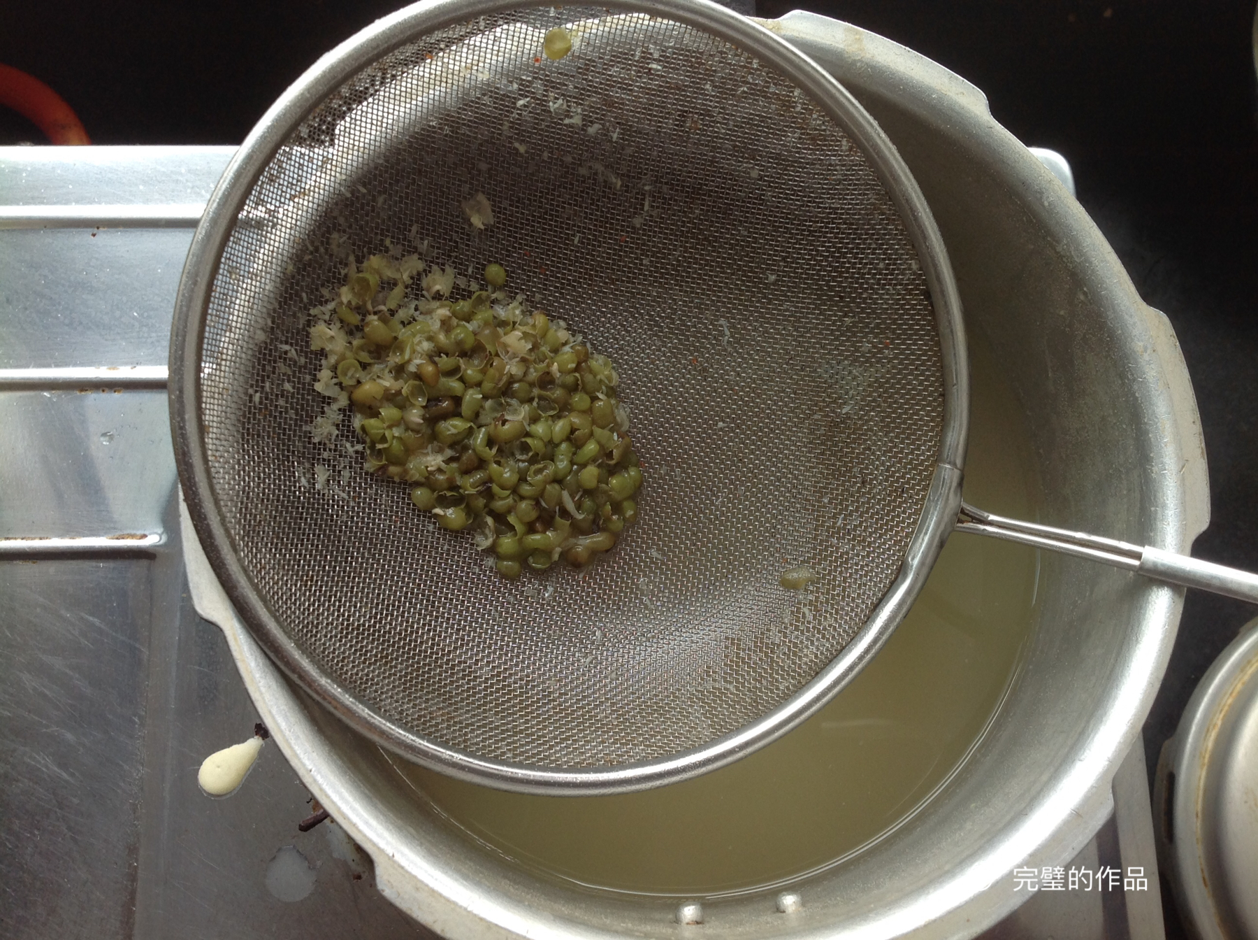 绿豆饼怎么炒不粘锅,绿豆饼的家常做法