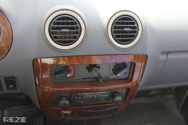 自卸的微卡车,稳定的自卸车