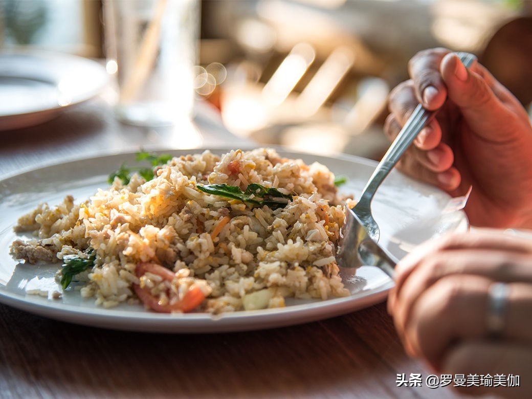 瘦小腹赘肉最有效的方法,瘦肚子和瘦小腹最快的方法