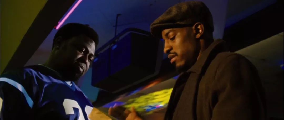 一部跌宕起伏的犯罪片,一部让人热血沸腾的犯罪片