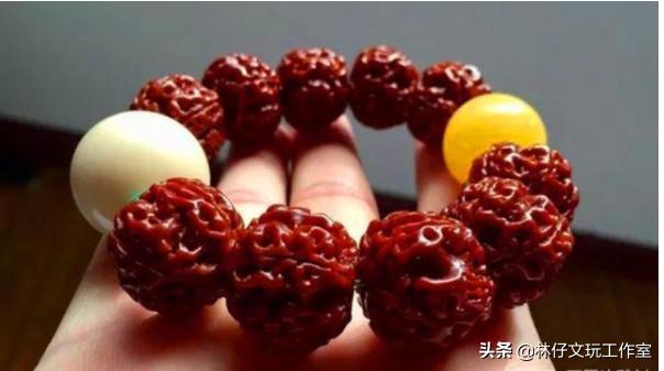 这三种文玩千万别碰,这几种文玩已经跌落神坛