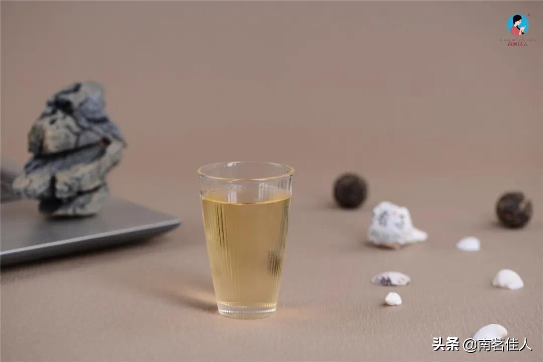喝不同茶要换杯子吗,换了茶具茶不好喝