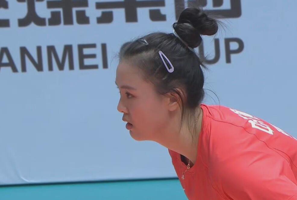 张常宁魔鬼七连发比赛全场回放,张常宁比赛输了朱婷安慰