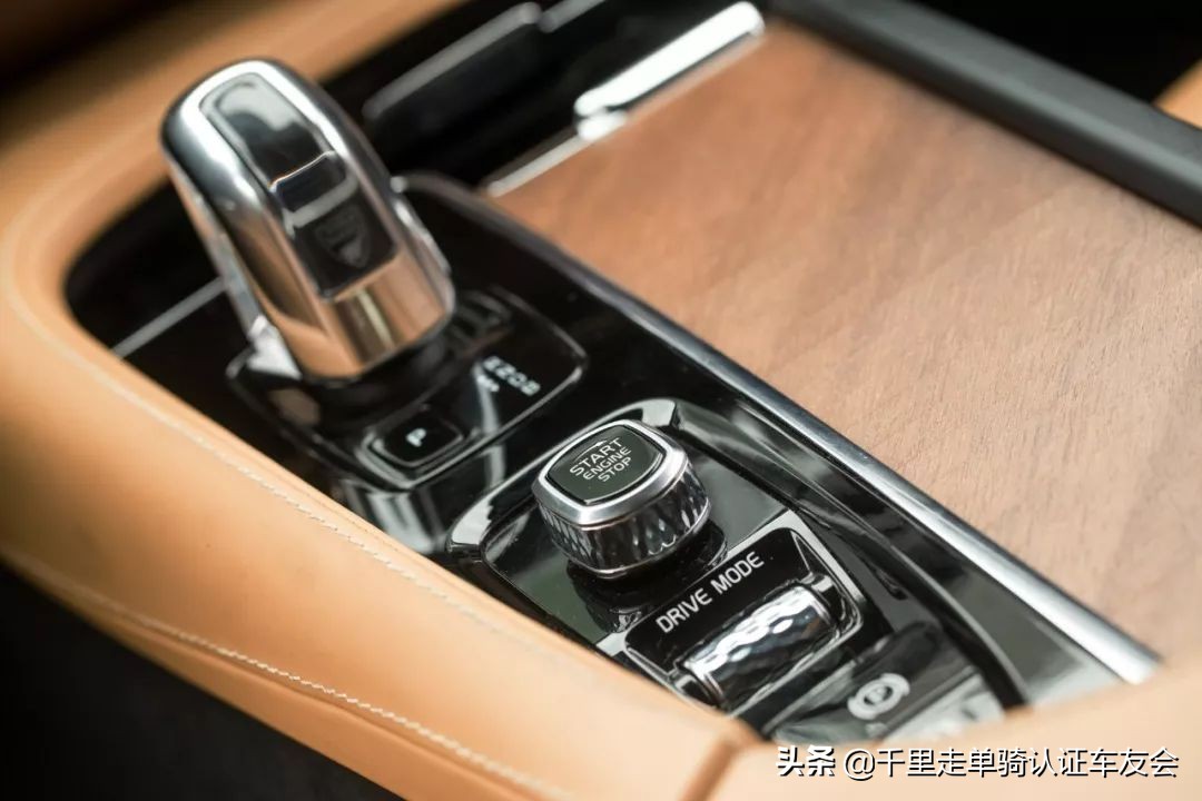 沃尔沃xc90和林肯飞行家哪个好,沃尔沃xc90车友俱乐部