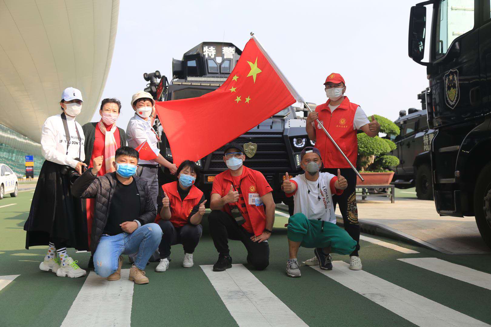 武汉76个日与夜,武汉的志愿者故事