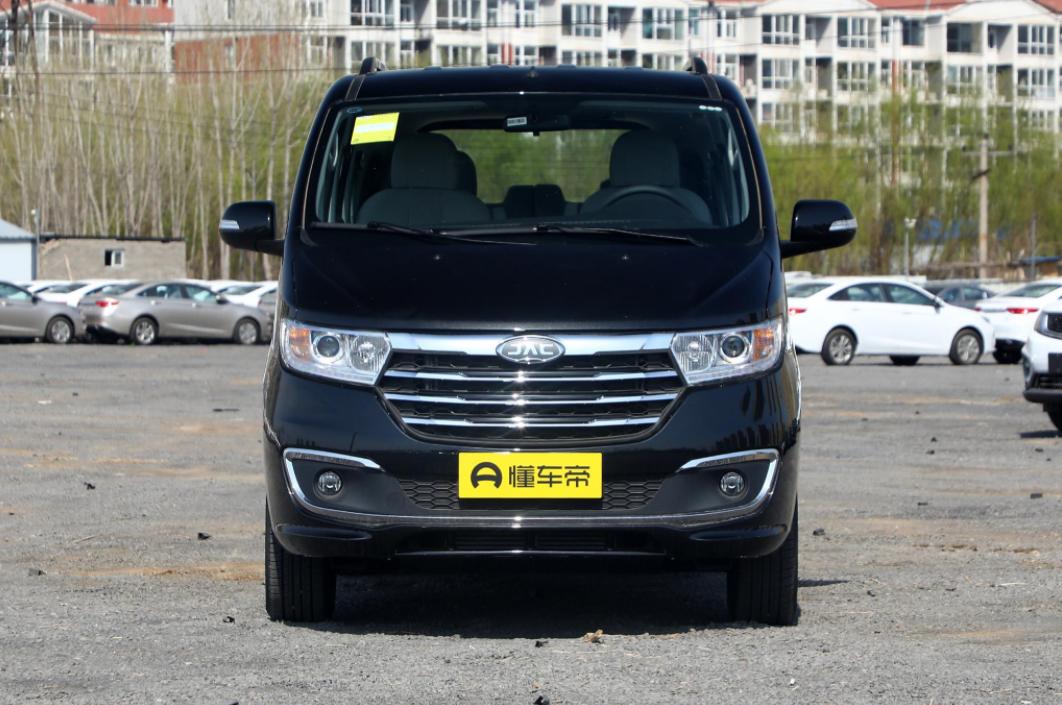 试驾江淮瑞风m3plus1.5t智行版7座,售价3万左右的新车江淮瑞风m3