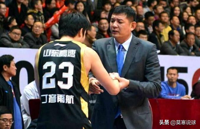 从另一个角度聊一聊巩晓彬吧，他很有个性，但并不阴暗