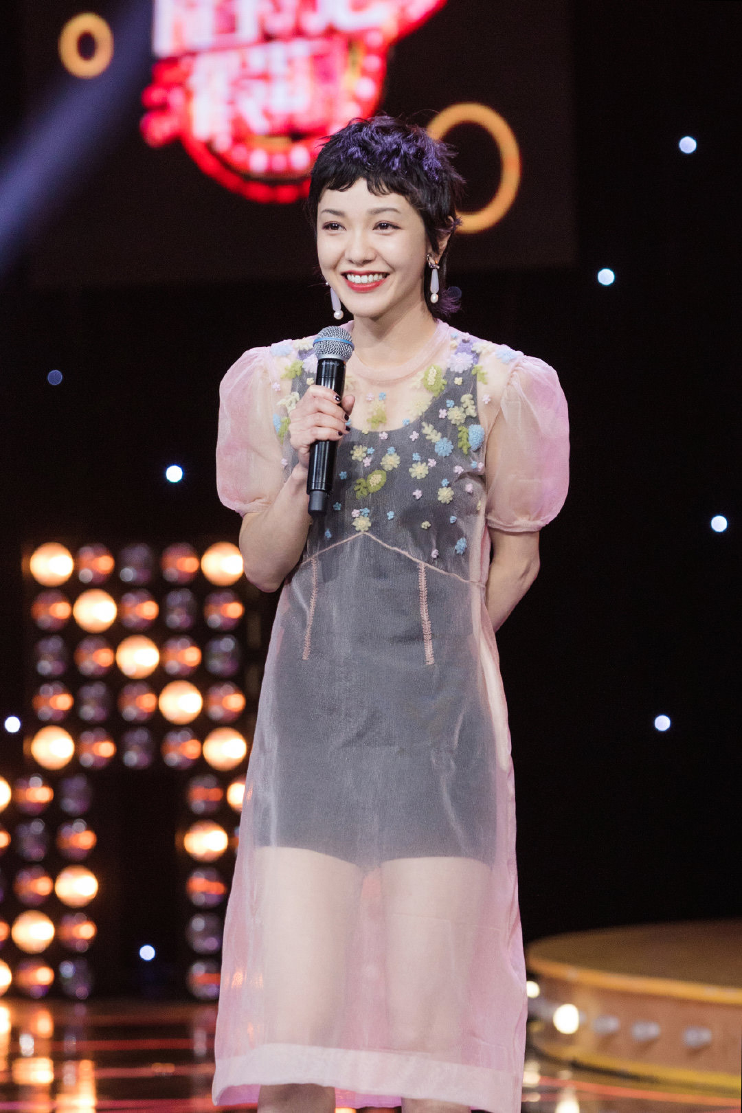 郭采洁复古短发怎么烫小红书,郭采洁复古港风短发小卷