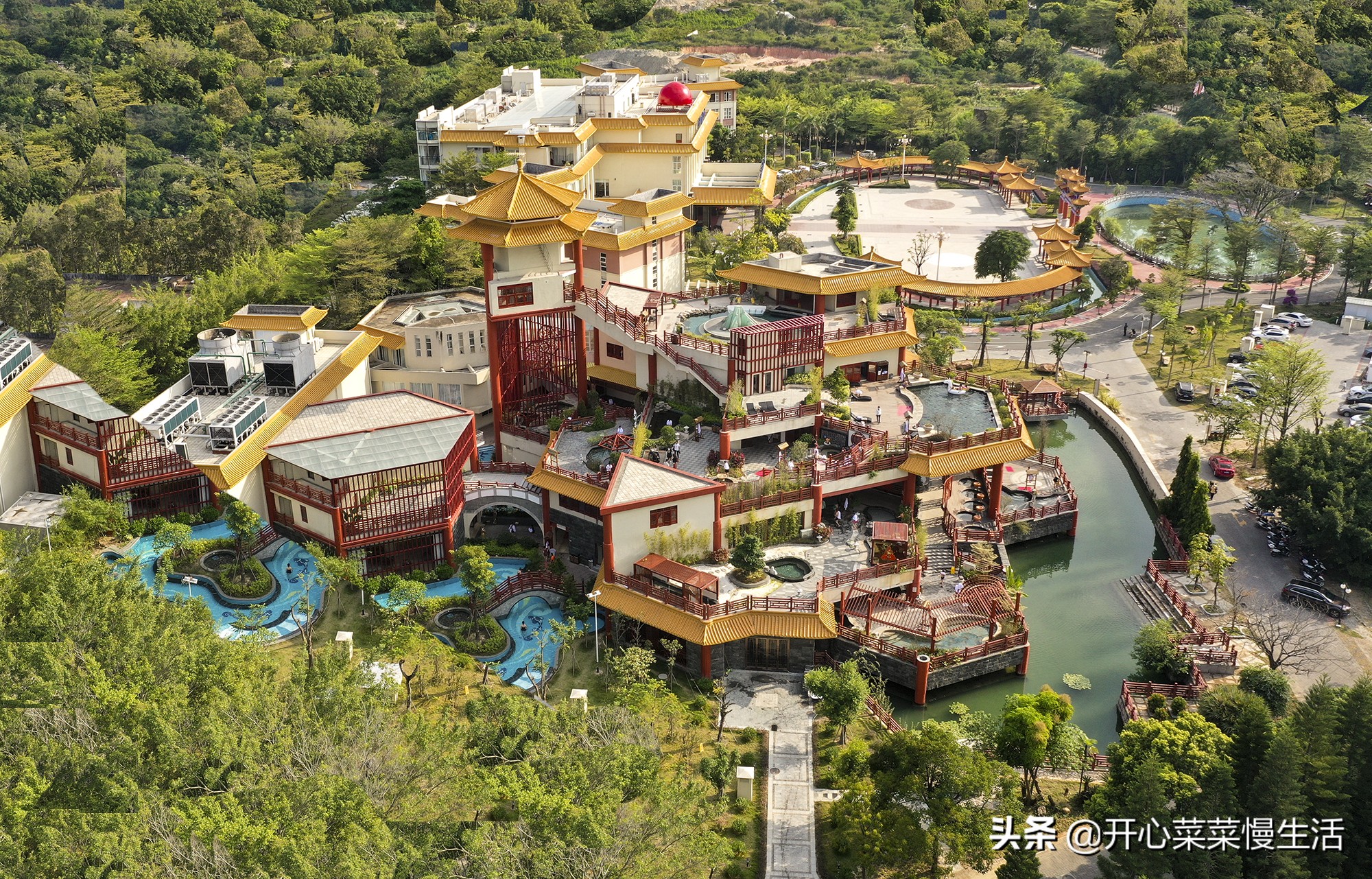 广东潮州有个温泉梯田,被人誉为蓬莱仙境,有粤东第一温泉之称