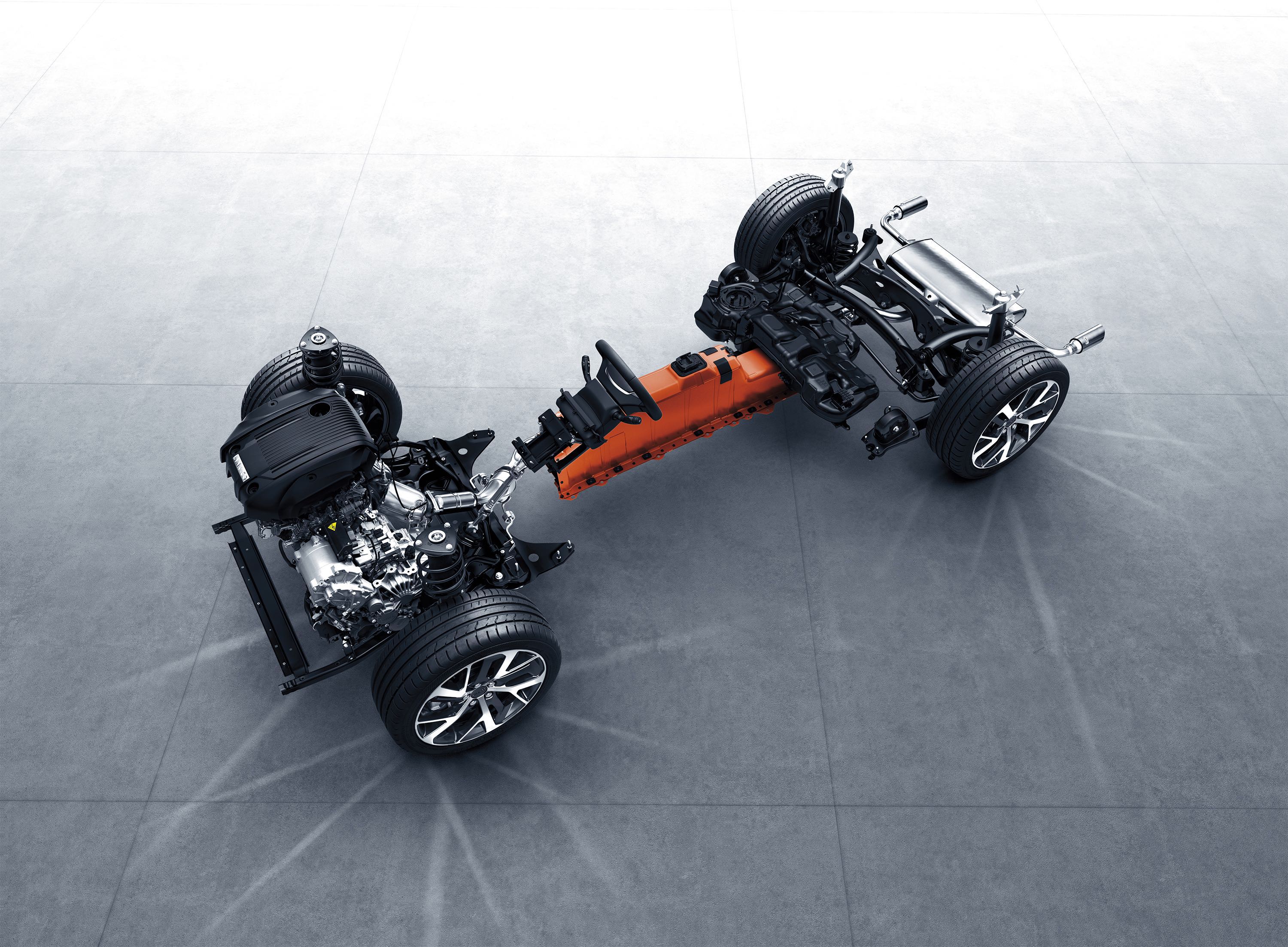 买插电混动suv还是纯燃油车好,买插混车的体验