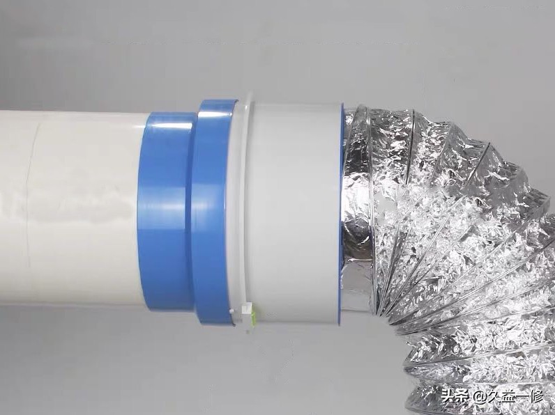 烟道漏烟先检查烟道漏点，确认具体漏烟位置再处理也不迟