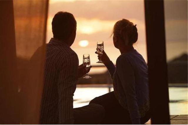 假丁克正在年轻人中流行,真丁克还是假丁克