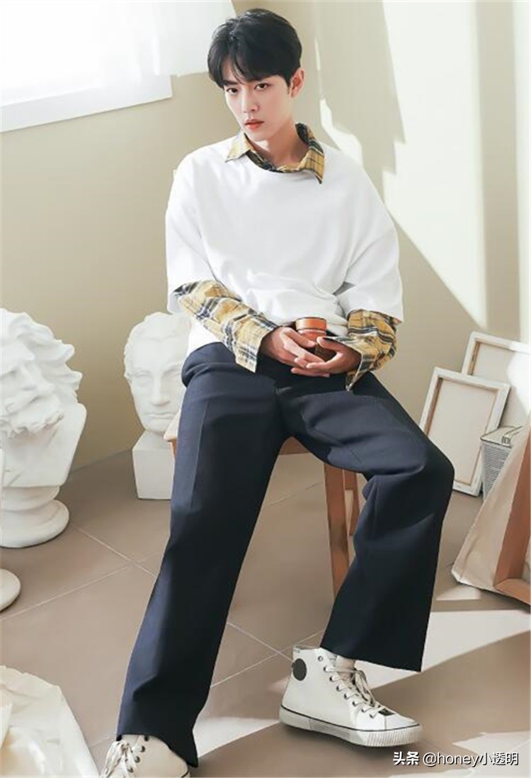 肖战2019年同款鞋,肖战脚上的鞋