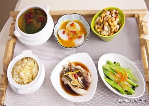 新妈妈注意,坐月子别再被传统习俗“坑”了,正确方法送给你