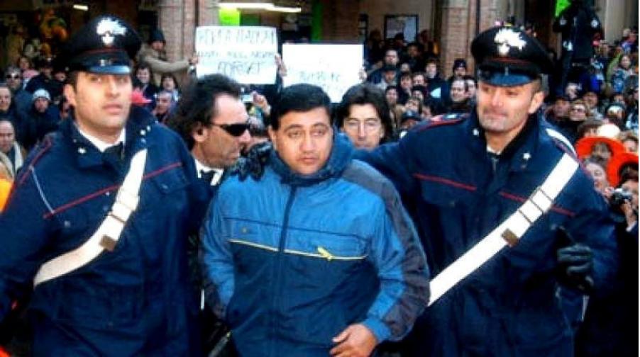 02年世界杯韩国对意大利头破血流,最黑的一届世界杯韩国vs意大利