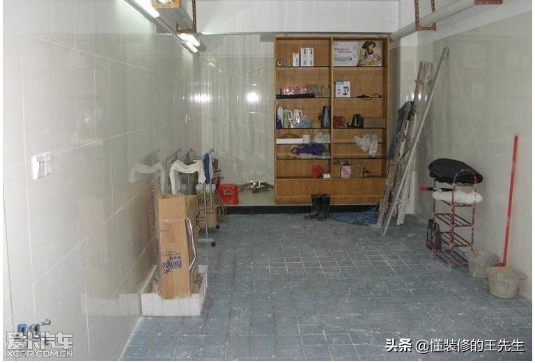 房子比较潮湿怎么处理,房子墙潮湿墙壁脱落怎么处理