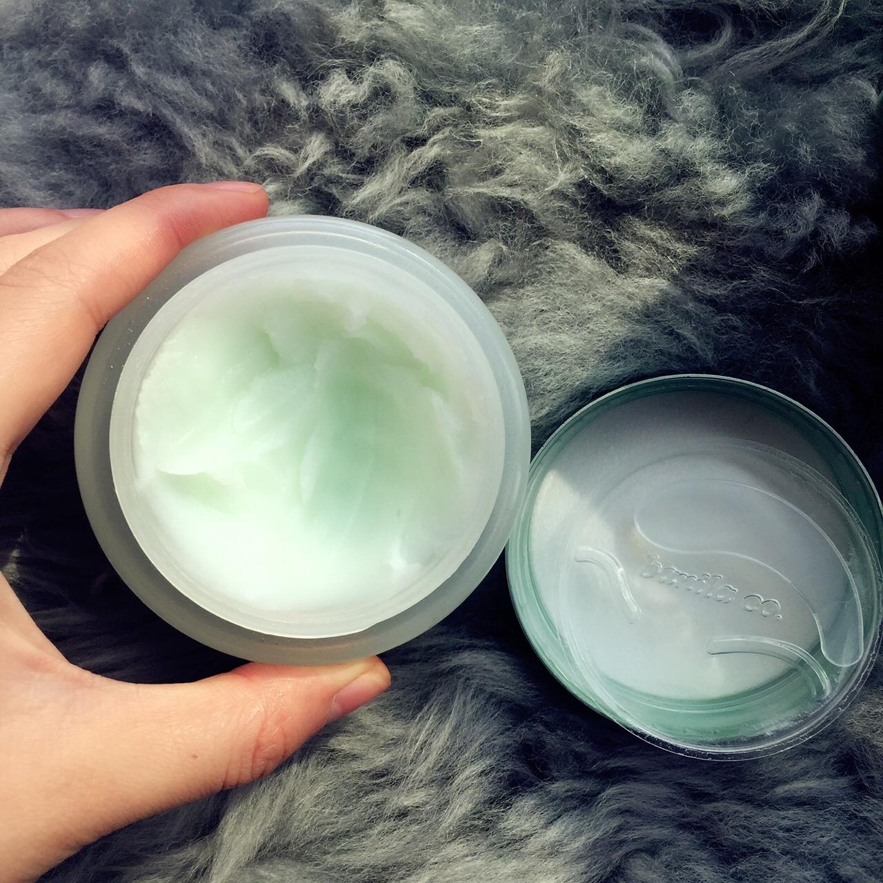 脸部蜡黄暗沉怎么改善,脸上暗沉发黄怎么办还长斑